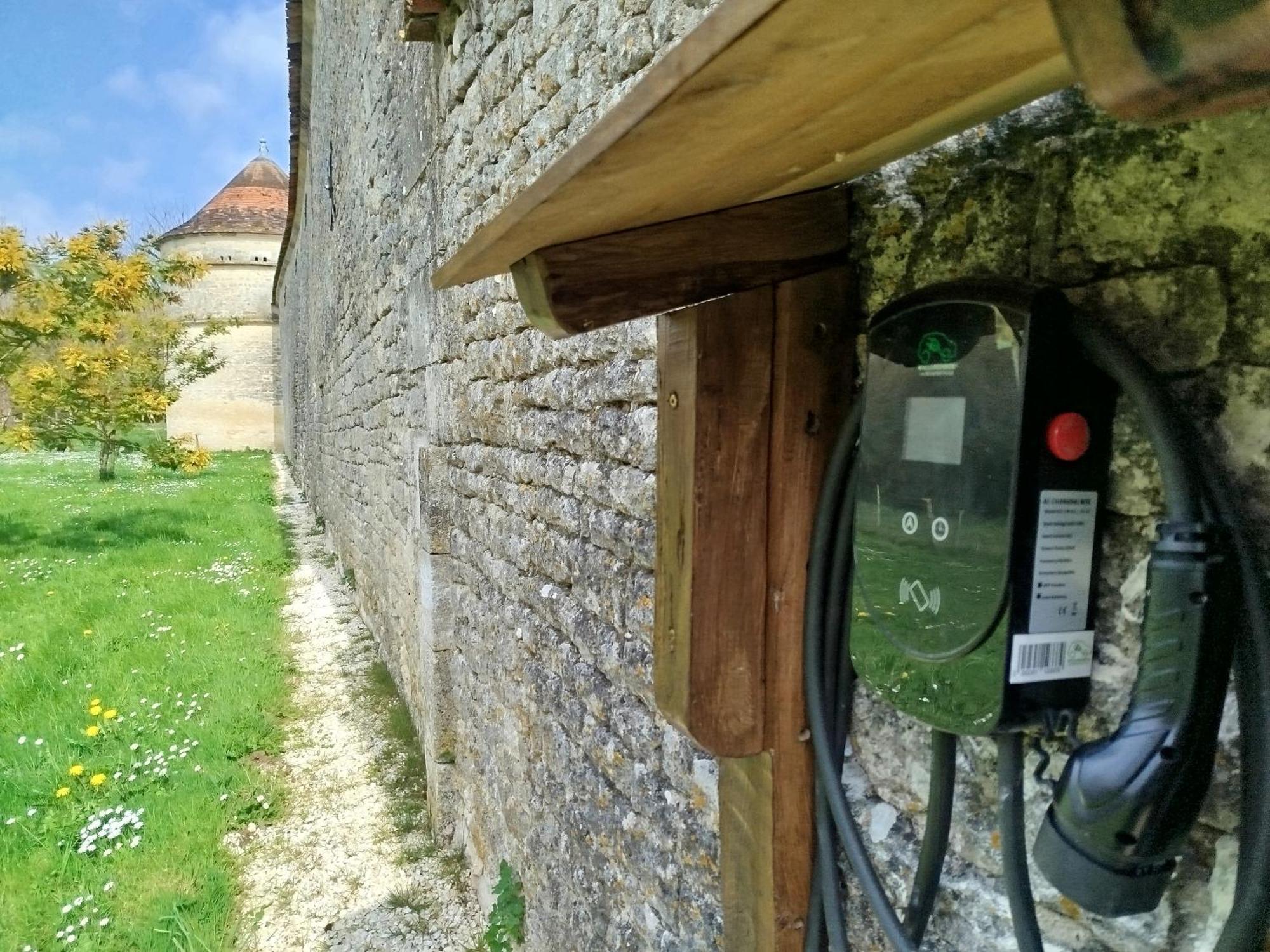 Les Nouillers Chateau De Bois Charmant المظهر الخارجي الصورة